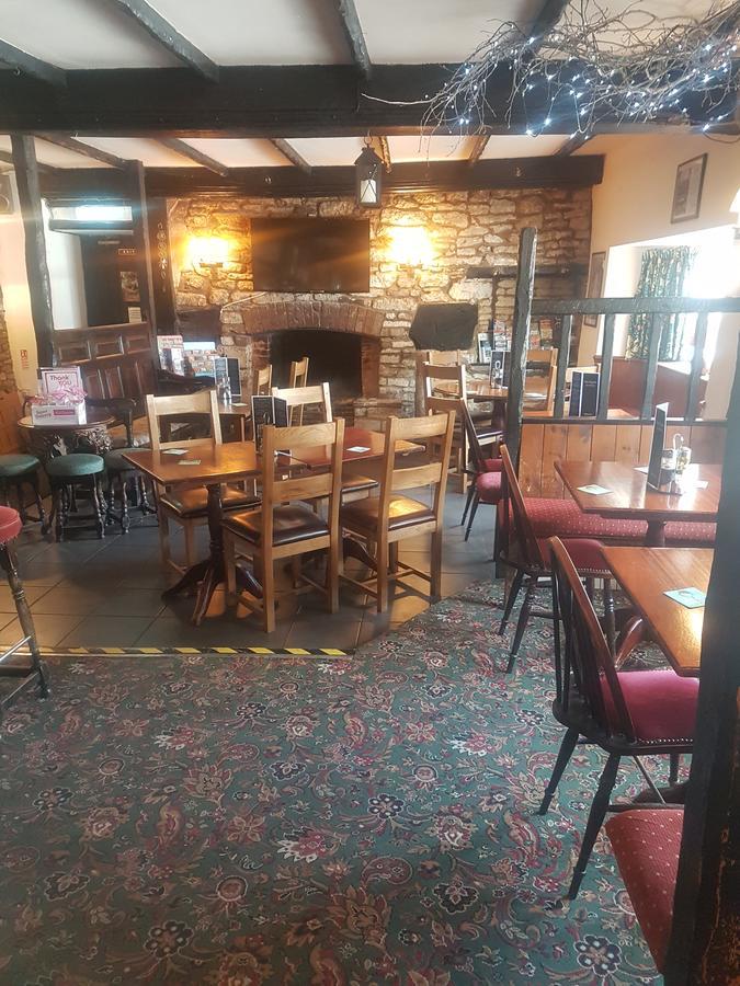 The Dog Inn Old Sodbury Eksteriør billede